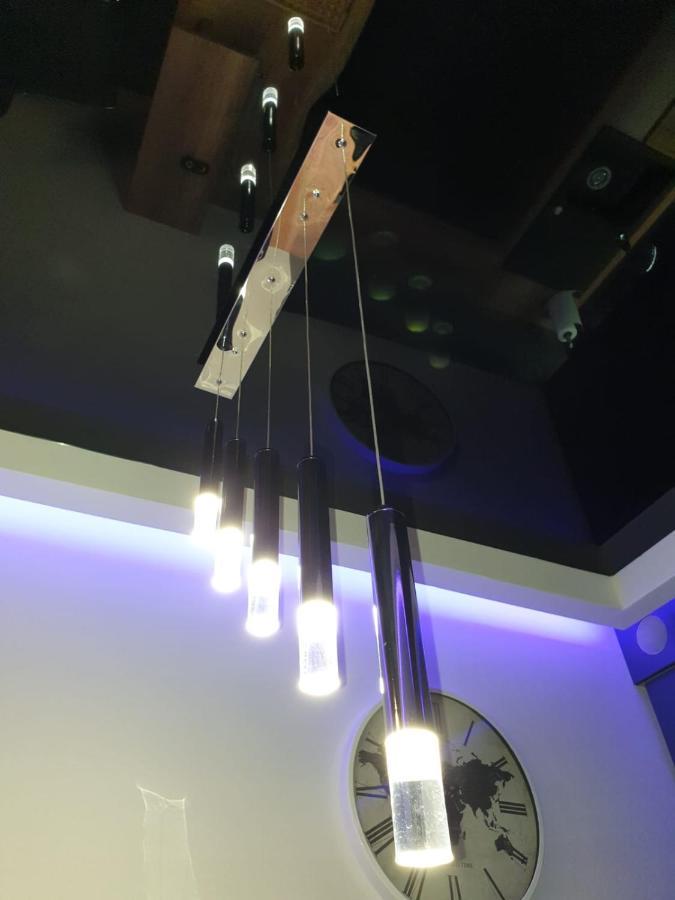 Apartament Skarbowa 1& Parking Лешно Екстериор снимка