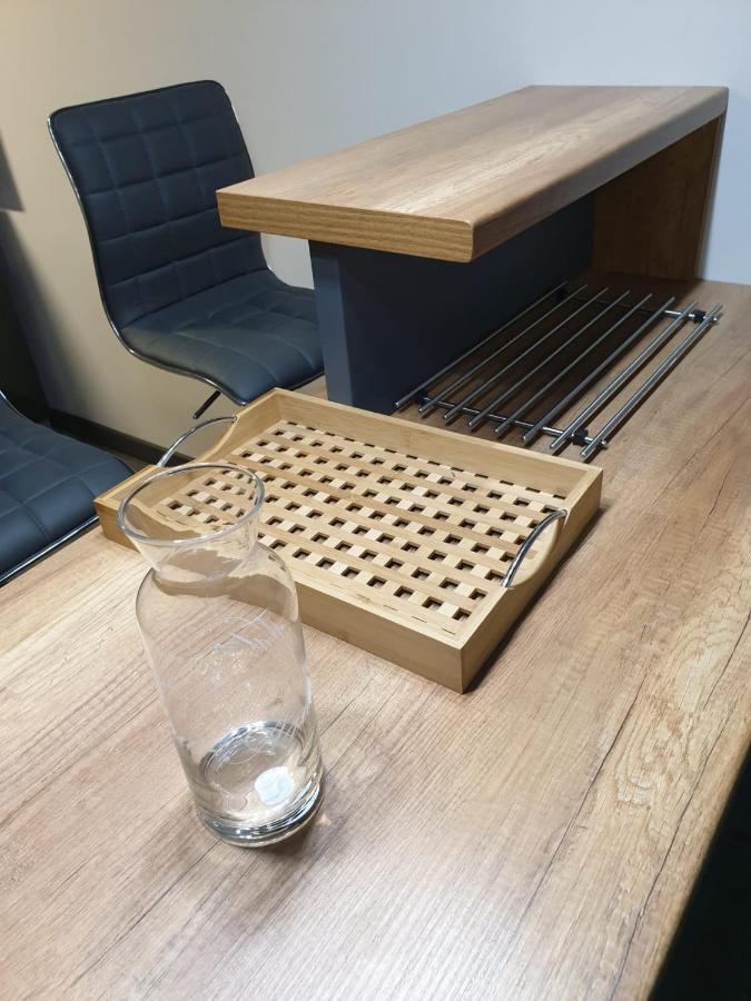 Apartament Skarbowa 1& Parking Лешно Екстериор снимка