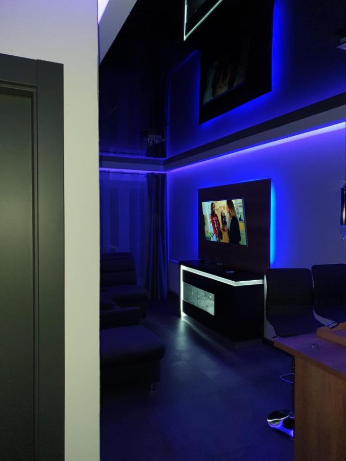 Apartament Skarbowa 1& Parking Лешно Екстериор снимка